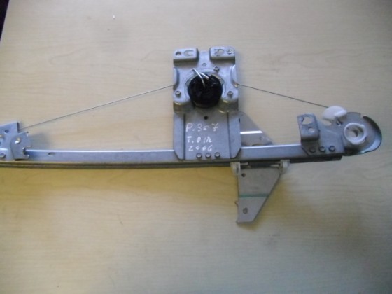 Elevador Vidro Trás Direito Peugeot 307 2006 ev227